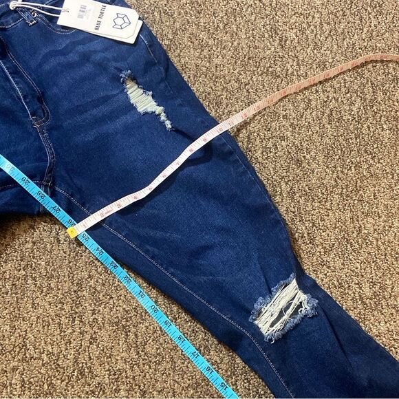 Blue Turtle Women's Blue Distressed Jeans Size 11 - Picture 9 of 14